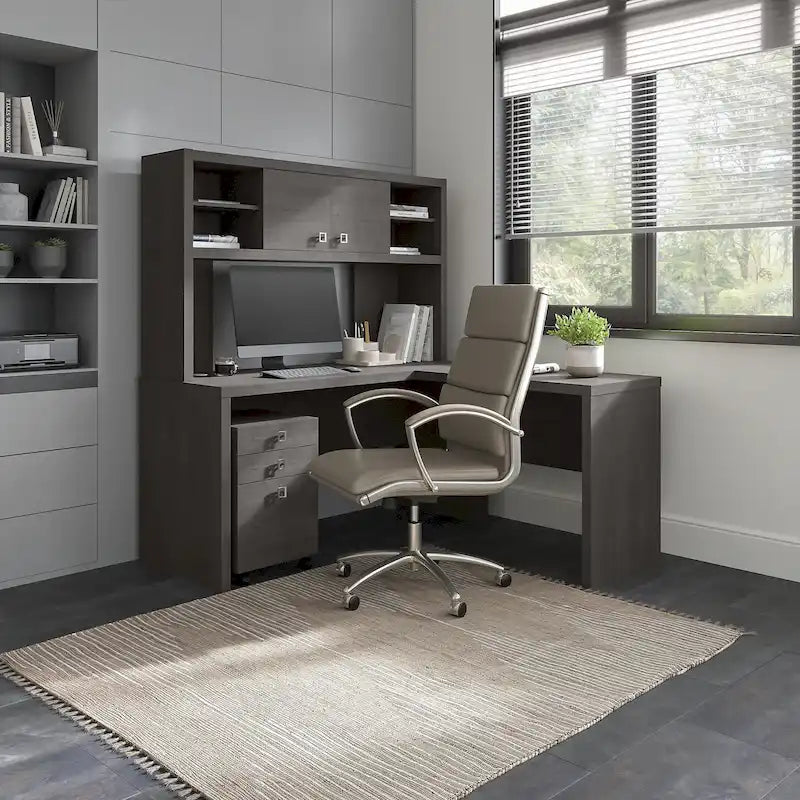 Bureau d'angle Echo avec étagère et tiroirs, par Bush Business Furniture