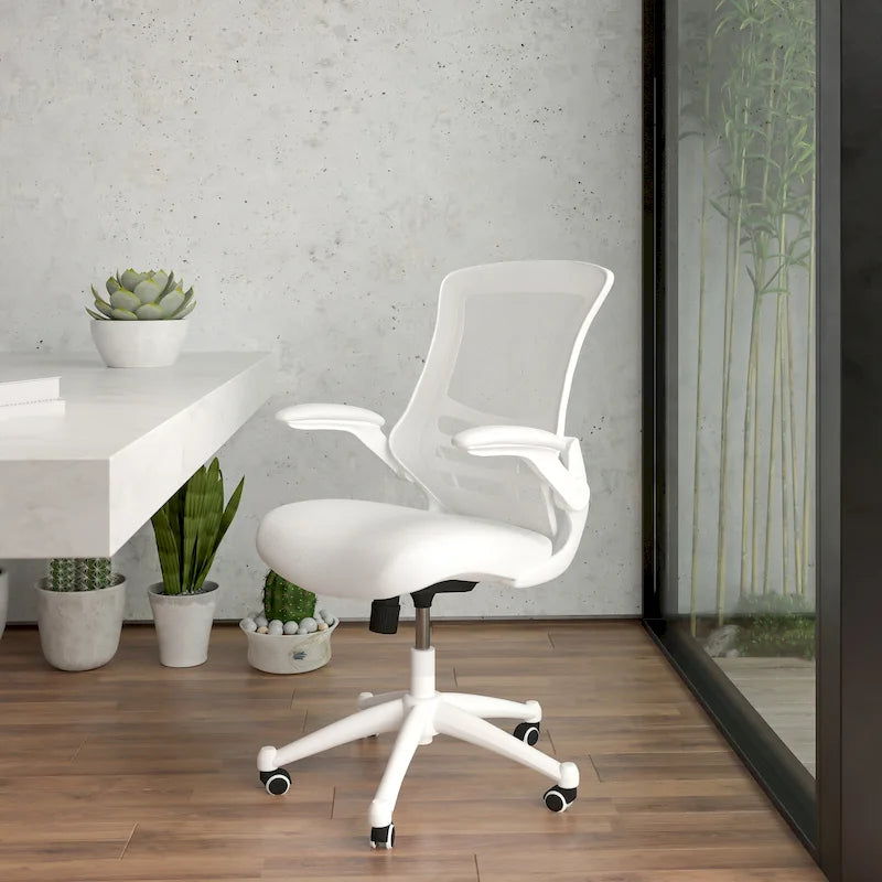Chaise de bureau ergonomique pivotante en maille à dossier mi-haut avec accoudoirs relevables
