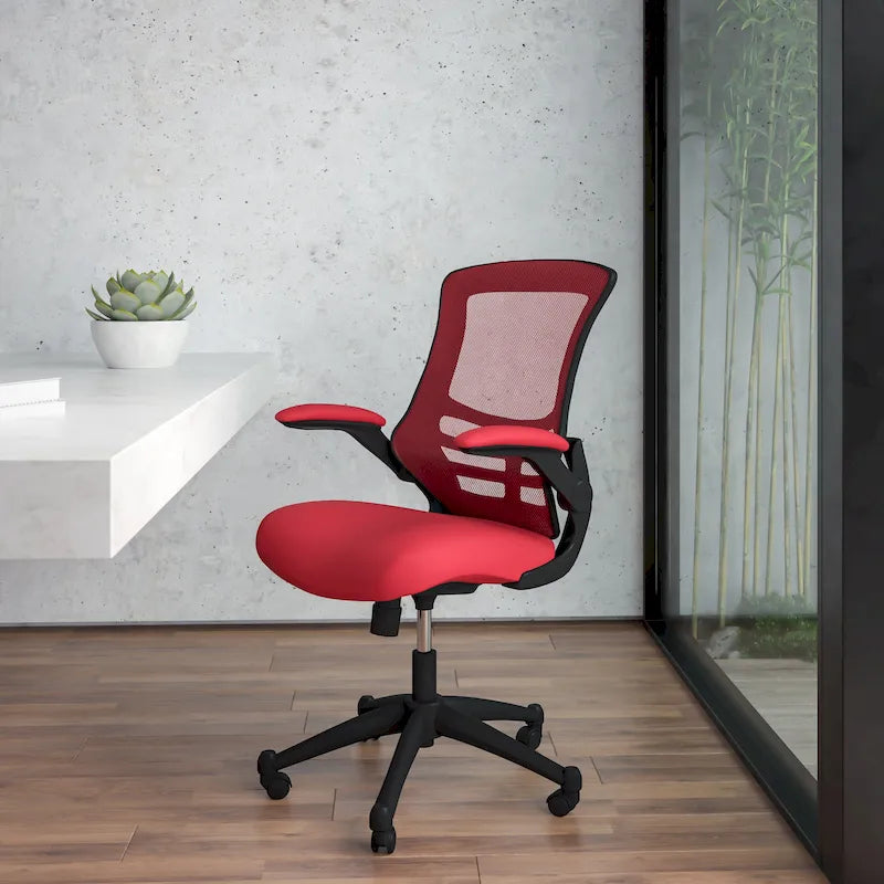 Chaise de bureau ergonomique pivotante en maille à dossier mi-haut avec accoudoirs relevables