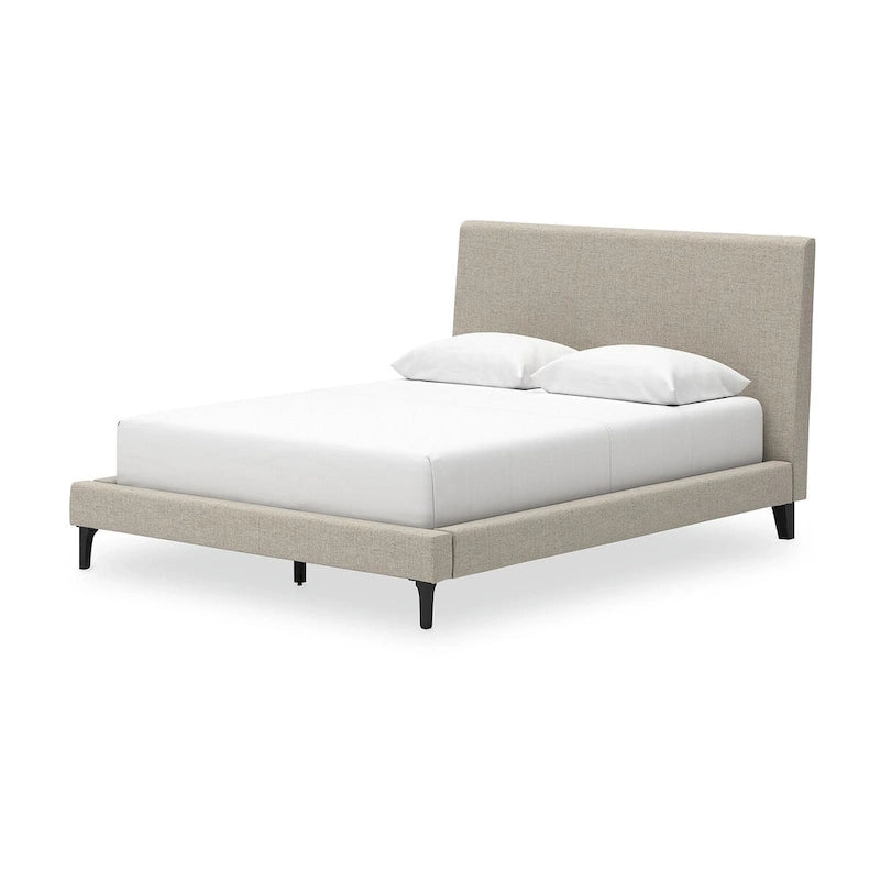 Lit rembourré Cielden gris clair Queen, Signature Design by Ashley, avec sommier à lattes.