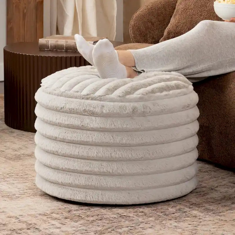 Pouf Jaxx Paran - Ottoman moelleux en fausse fourrure pour un intérieur moderne