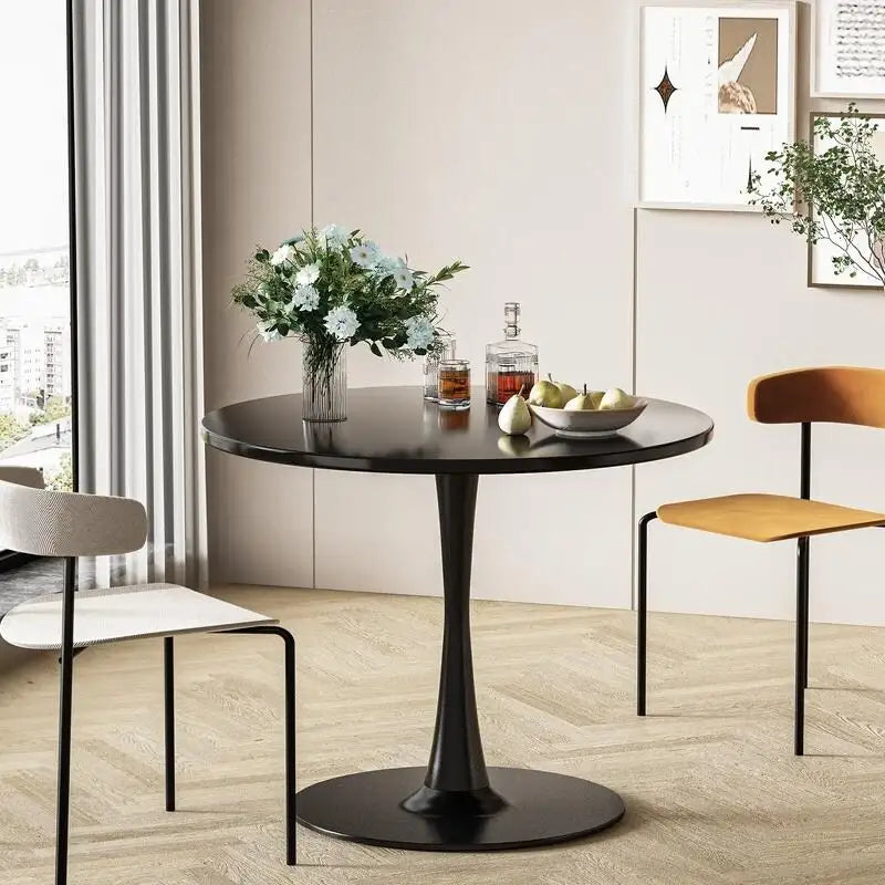 Table de cuisine ou de salle à manger ronde Grondin de style moderne du milieu du siècle, avec plateau en MDF de qualité supérieure et pied central en acier.