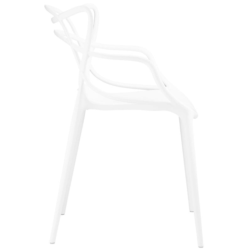 Ensemble de 4 chaises en plastique emmêlées